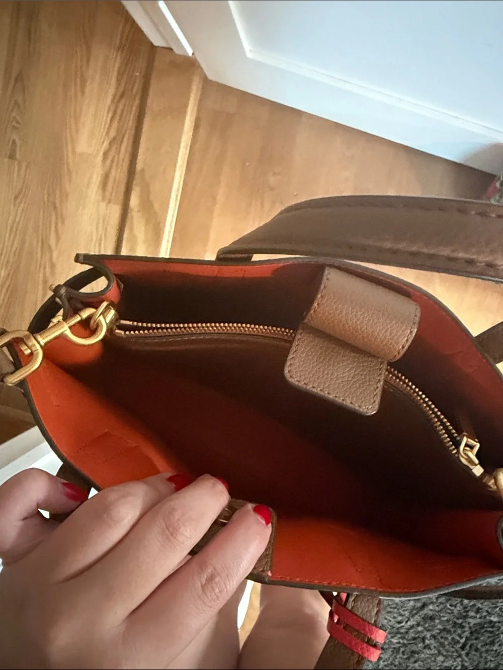 Tory Burch tory burch